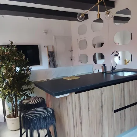 Hermanos Montana Ii - Espectacular Y Centrico Piso * 레온